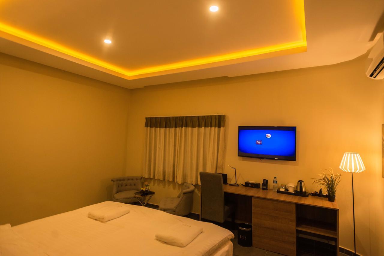 Iris Hotel Wuse 2 Абуджа Экстерьер фото